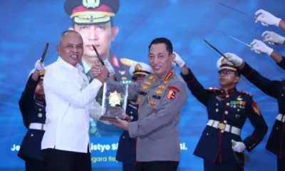 Kapolri Listyo Sigit Dapat Penghargaan dari Badan Siber