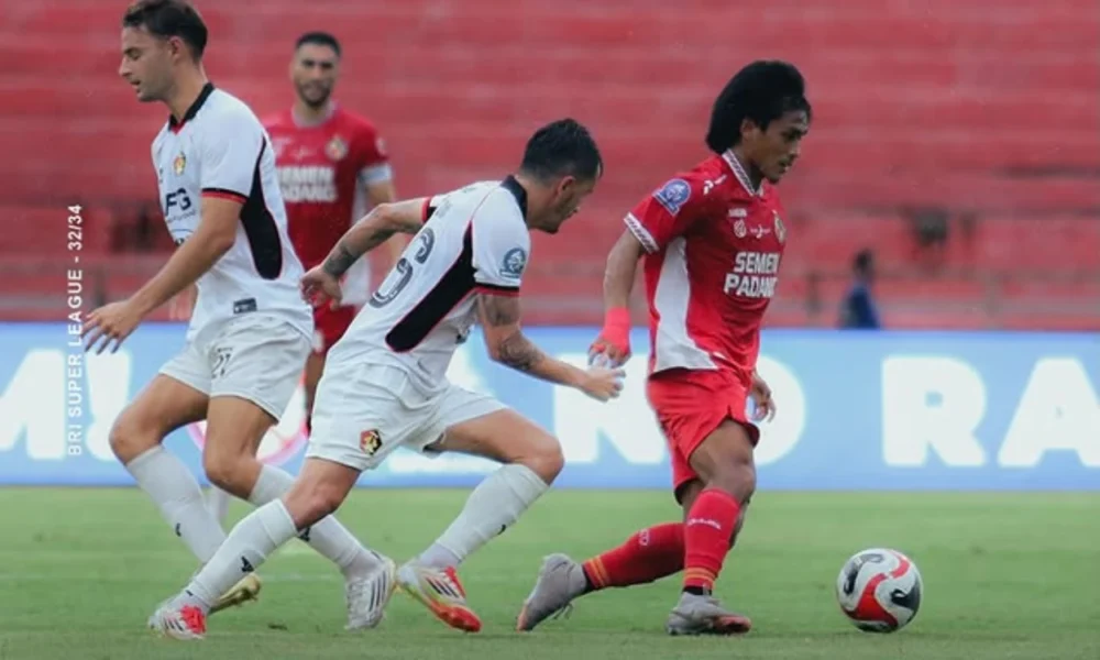 Klasemen Semen Padang FC vs Persik Kediri Macan Putih Bungkam Kabau Siran 3