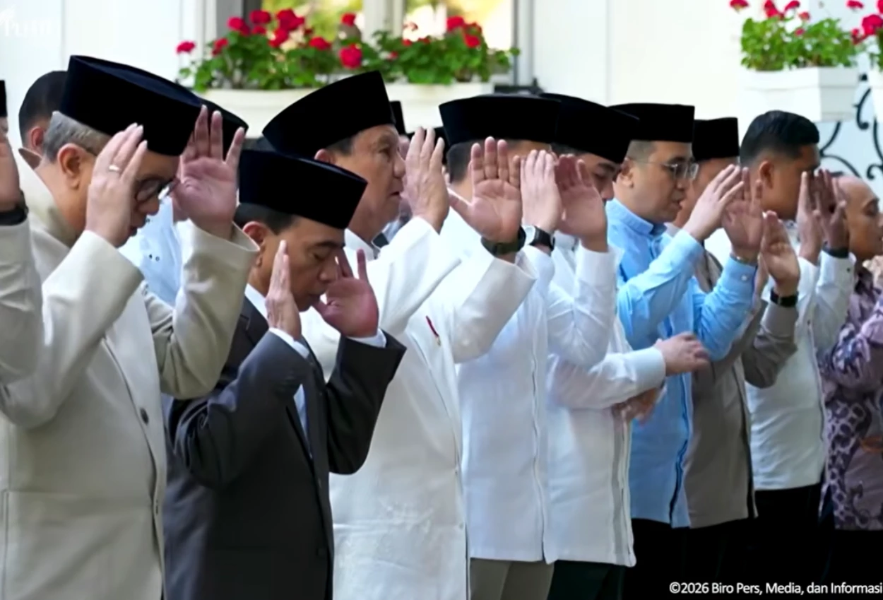 Momen Prabowo Salat Iduladha bersama Diaspora Indonesia di Paris