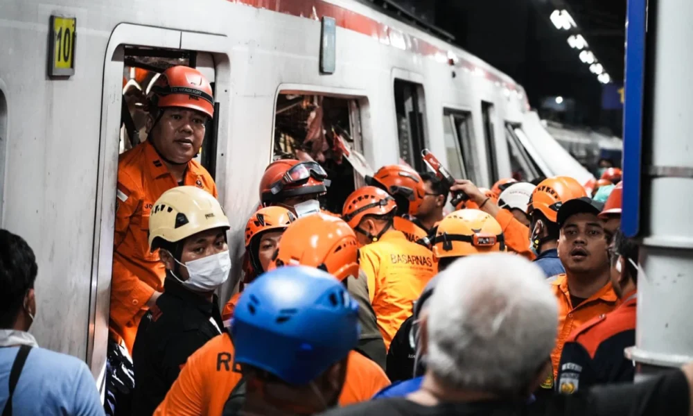 Penumpang KA Argo Bromo Anggrek Minta Kompensasi Rp100 Miliar ke PT KAI untuk Korban Kecelakaan