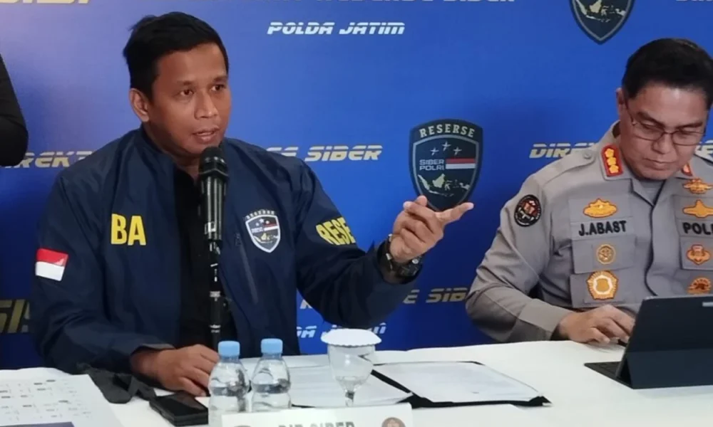 Polda Jatim Bongkar Sindikat SIM Card Ilegal, Ini Modusnya