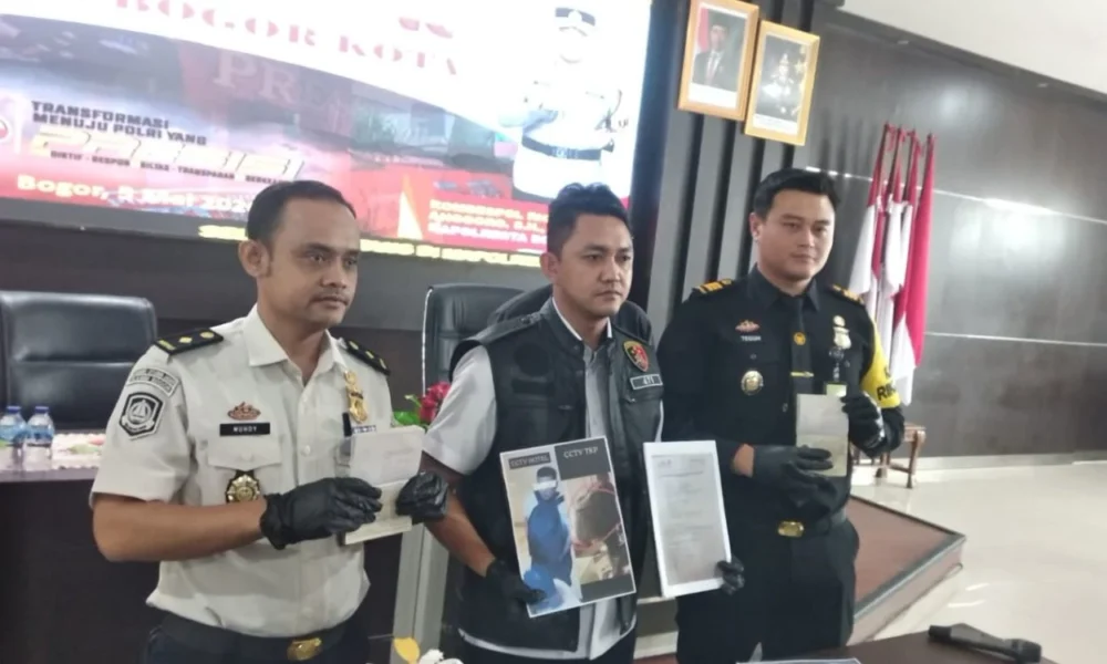 Polisi Tangkap Komplotan WN China Perampok Rumah Mewah di Bogor, Rp510 Juta dan 150 Gram Emas Raib