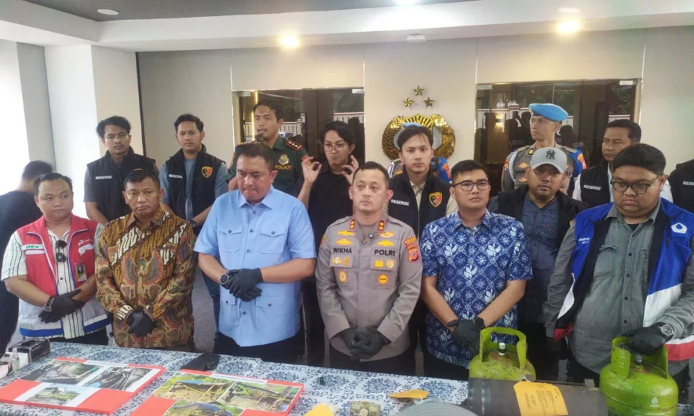 Polres Bogor Ungkap 7 Kasus Penyalahgunaan BBM Subsidi dan Tambang Emas Ilegal, 15 Pelaku Diamankan