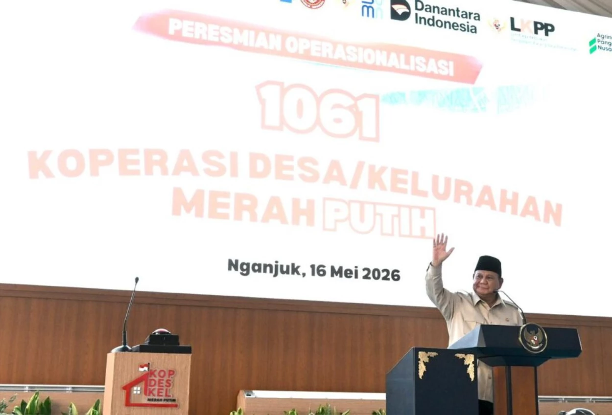 Prabowo Resmikan 1.061 Koperasi Merah Putih di Jawa Timur dan Jawa Tengah