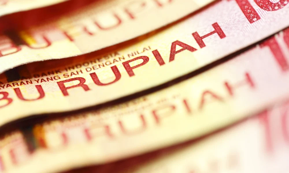 Rupiah ke Dolar Hari Ini 11 Mei 2026 Dibuka Melemah Rp17.395