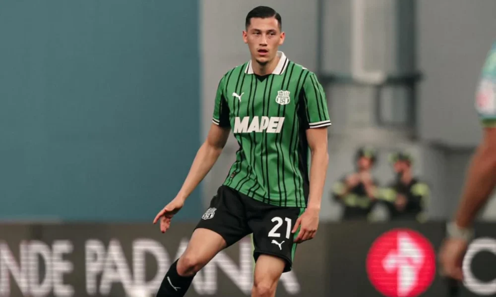 Sassuolo vs Milan 2 0 Jay Idzes Ditarik Keluar usai Cedera