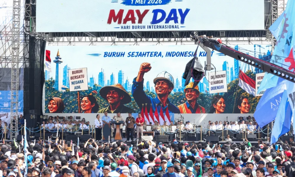 Serangkaian Kado Prabowo di Perayaan Hari Buruh Internasional