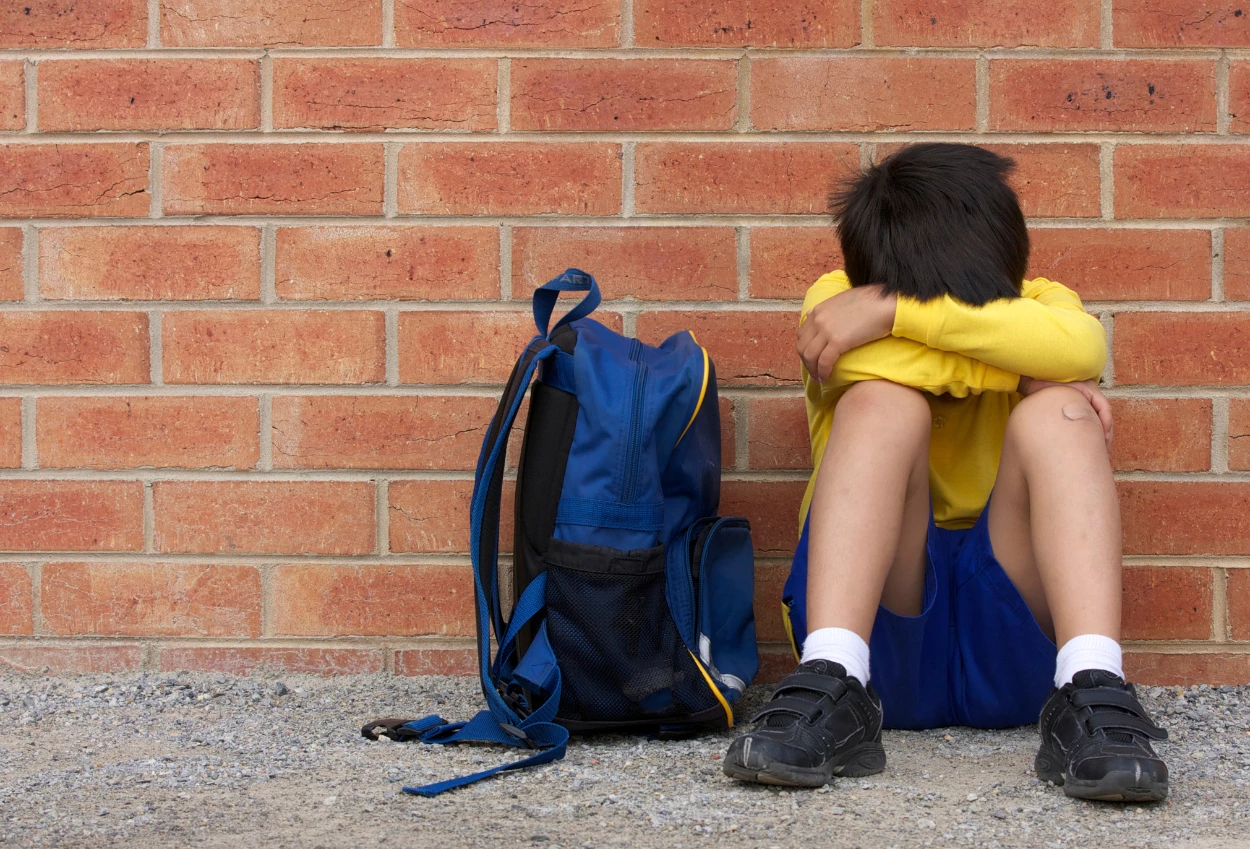 Singapura Terapkan Sanksi Cambuk untuk Siswa Laki laki Pelaku Bullying