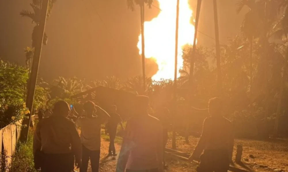 Viral! Proyek Sumur Bor di Aceh Picu Semburan Gas Api Setinggi 75 Meter
