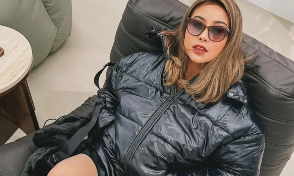 Awkarin Ajukan Penundaan Pemeriksaan Kasus Hanania Travel