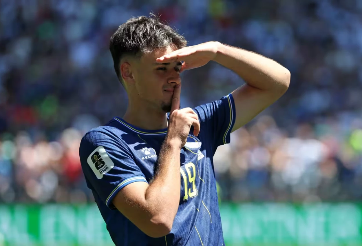 Bosnia vs Qatar 3 1 Edin Dzeko dkk Lolos 32 Besar