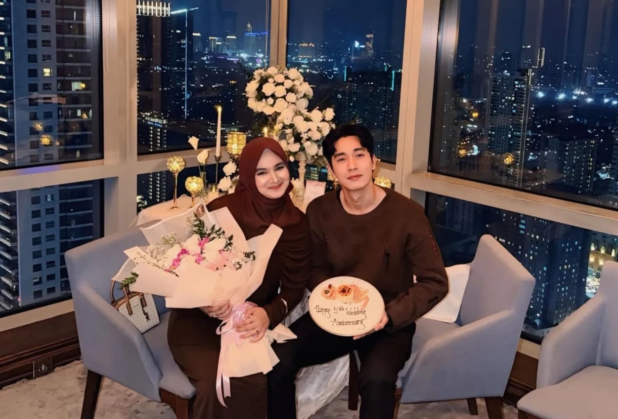 Buka Suara soal Isu KDRT Istri, Evan Marvino Saya Terima Hujatan Kalian tapi Tolong Jangan Hujat Istri dan Anak Saya