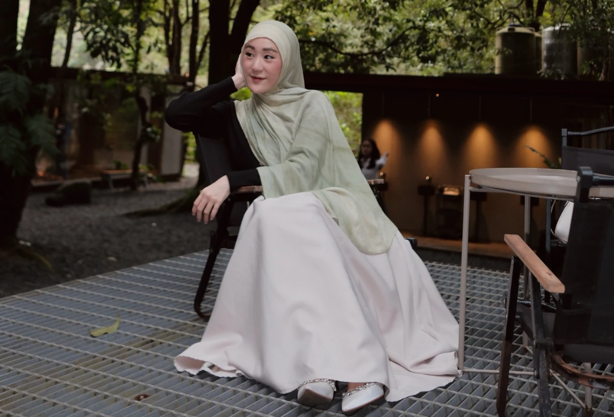 Dituding Selingkuh, Larissa Chou Maaf ya Aku Sangat Setia sama Beliau