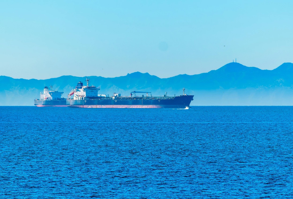 Harga Minyak Dunia Hari Ini 4 Juni 2026 Brent 97 Dolar per Barel, WTI 95 Dolar per Barel