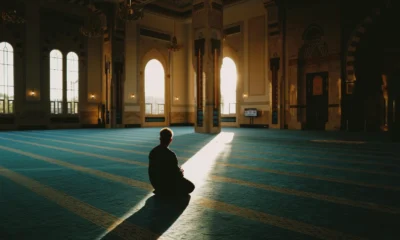 Khutbah Jumat Bulan Muharram tentang Hijrah, FOMO, dan Media Sosial