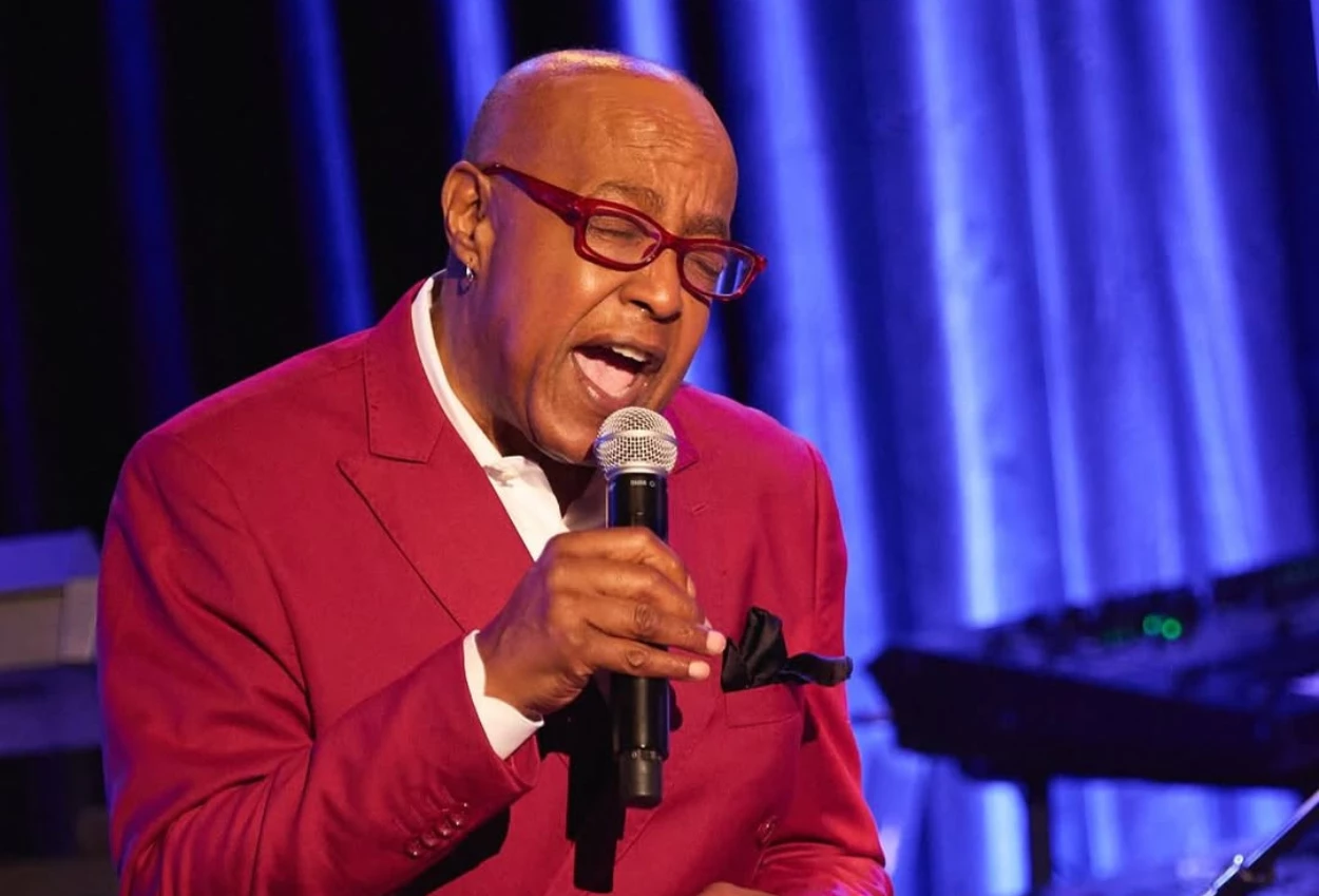 Lirik Lagu Peabo Bryson If Ever You're in My Arms Again