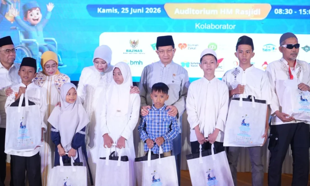 Menag Menyebut 10 Muharam jadi Momentum Lebaran untuk Yatim dan Difabel