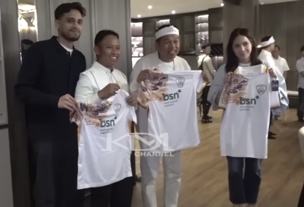 Nagita Slavina bersama Dedi Mulyadi