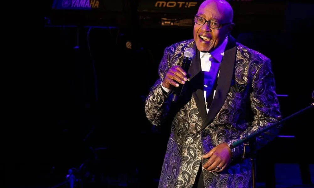 Peabo Bryson, Penyanyi Lagu 'A Whole New World' Meninggal Dunia