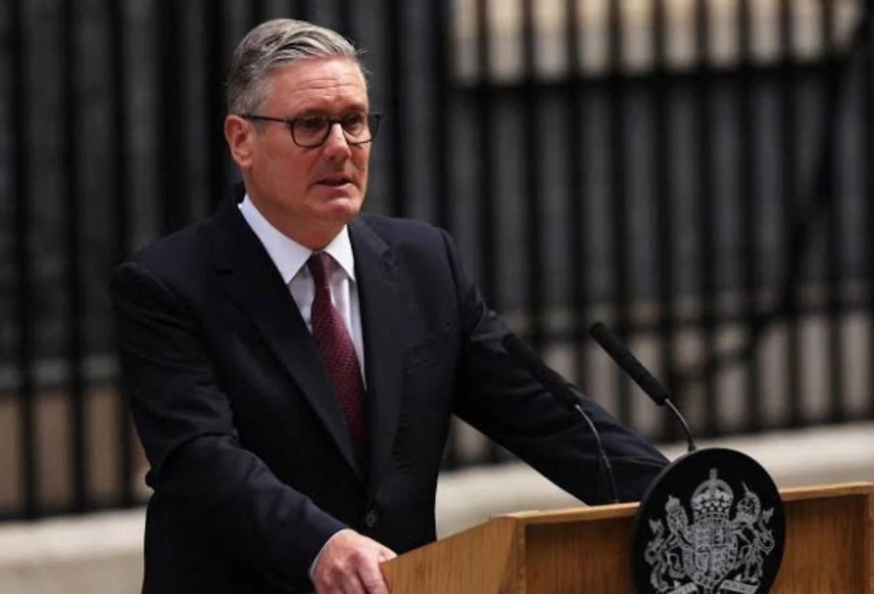 Perdana Menteri Inggris Keir Starmer Mengumumkan Mundur dari Posisinya