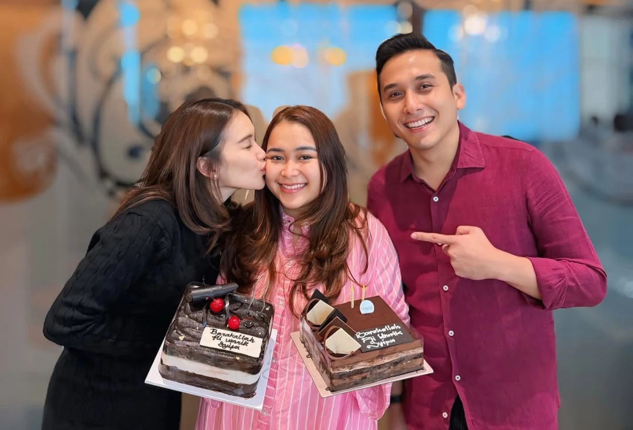 Potret Ayu Ting Ting dan Kevin Gusnadi Rayakan Ulang Tahun Syifa (2)