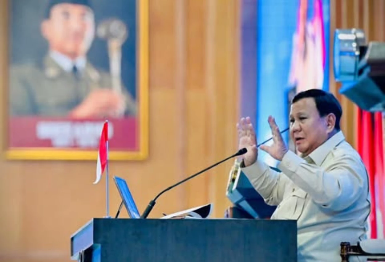 Prabowo Jangankan Usul Profesor, Usul Anak Desa yang Sampai Langsung lewat TikTok Saya Tindak Lanjut