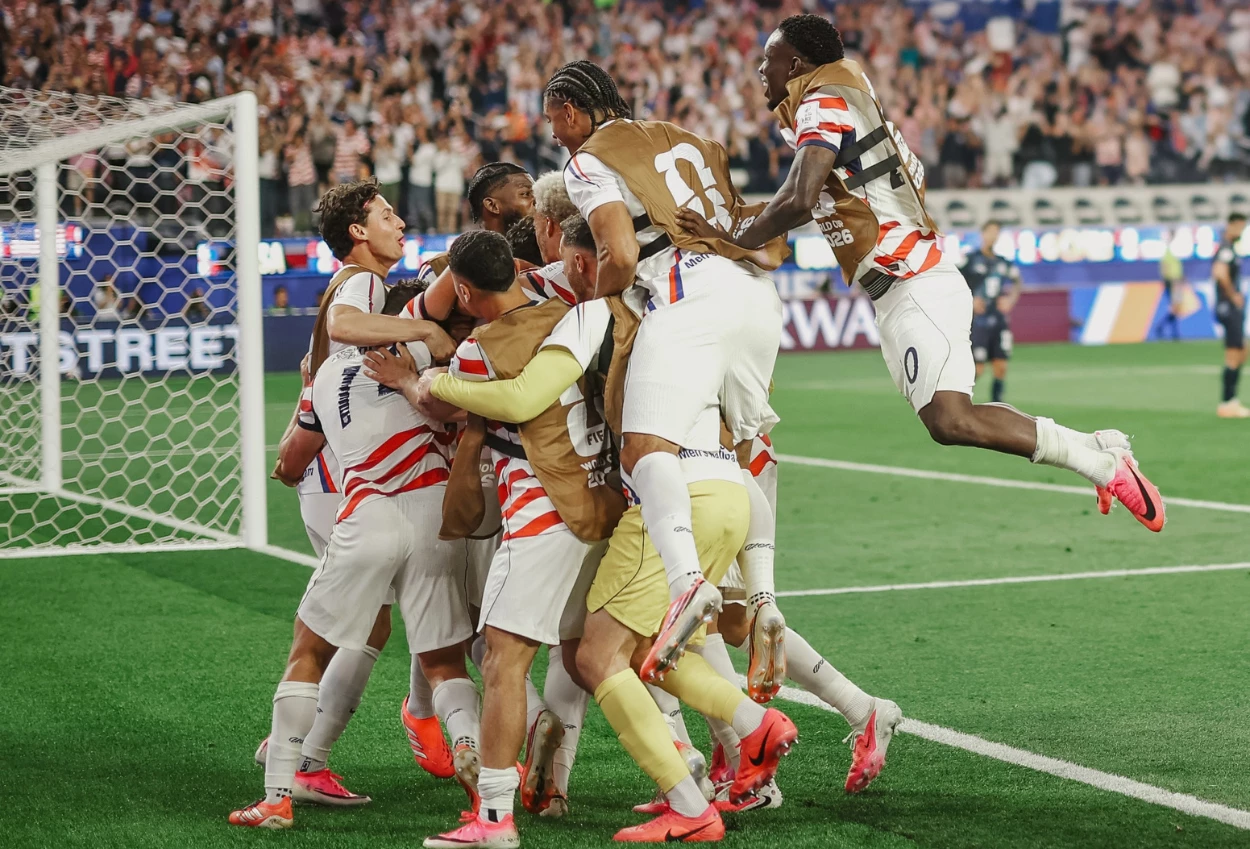 Prediksi Amerika Serikat vs Australia Piala Dunia