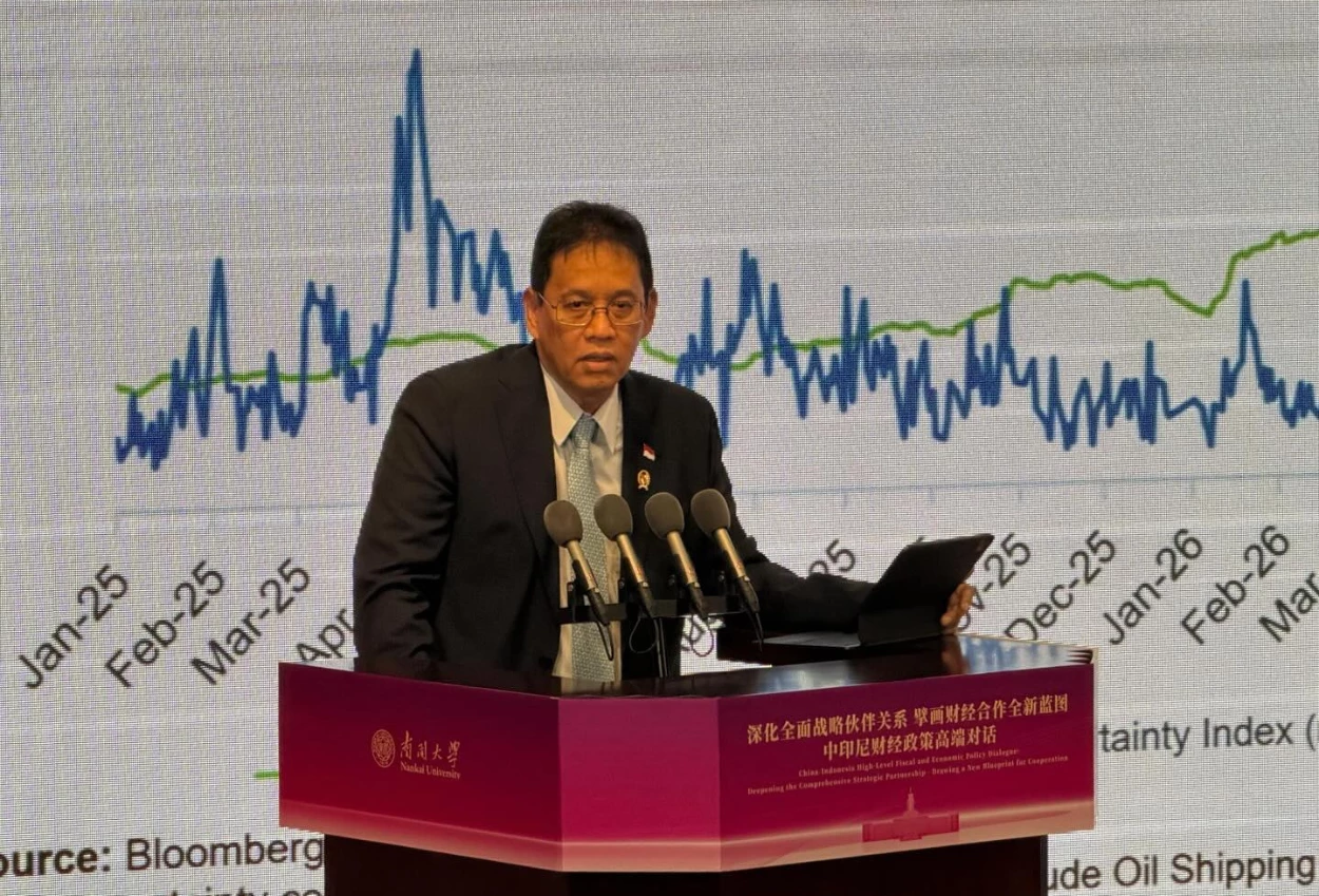 Purbaya Terima Gelar Profesor Kehormatan dari Universitas Nankai