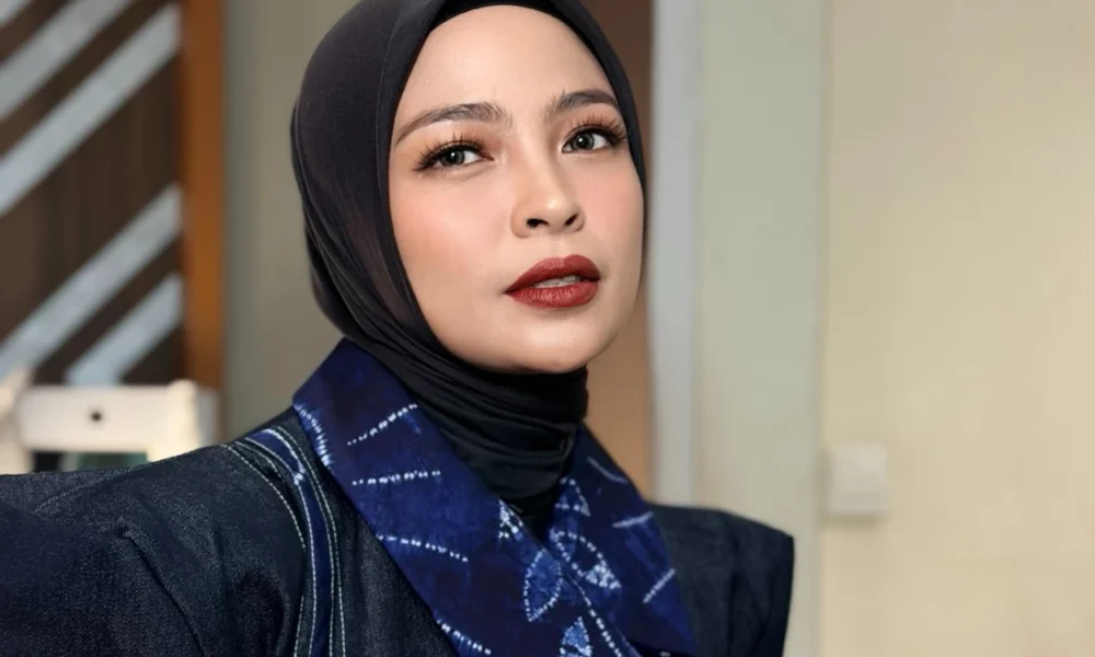Tantri Kotak Kena Tipu Teman Sendiri, Diduga Rugi hingga Miliaran Rupiah