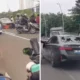 Usai Diduga Tabrak Lari Ojol, BMW Hancur Diamuk Massa di Kebon Jeruk