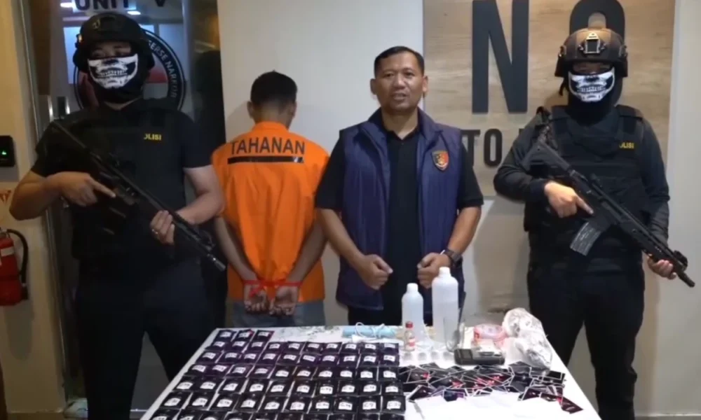Usai Kejar Kejaran dengan Polisi, Peracik Sinte Berhasil Ditangkap di Bekasi