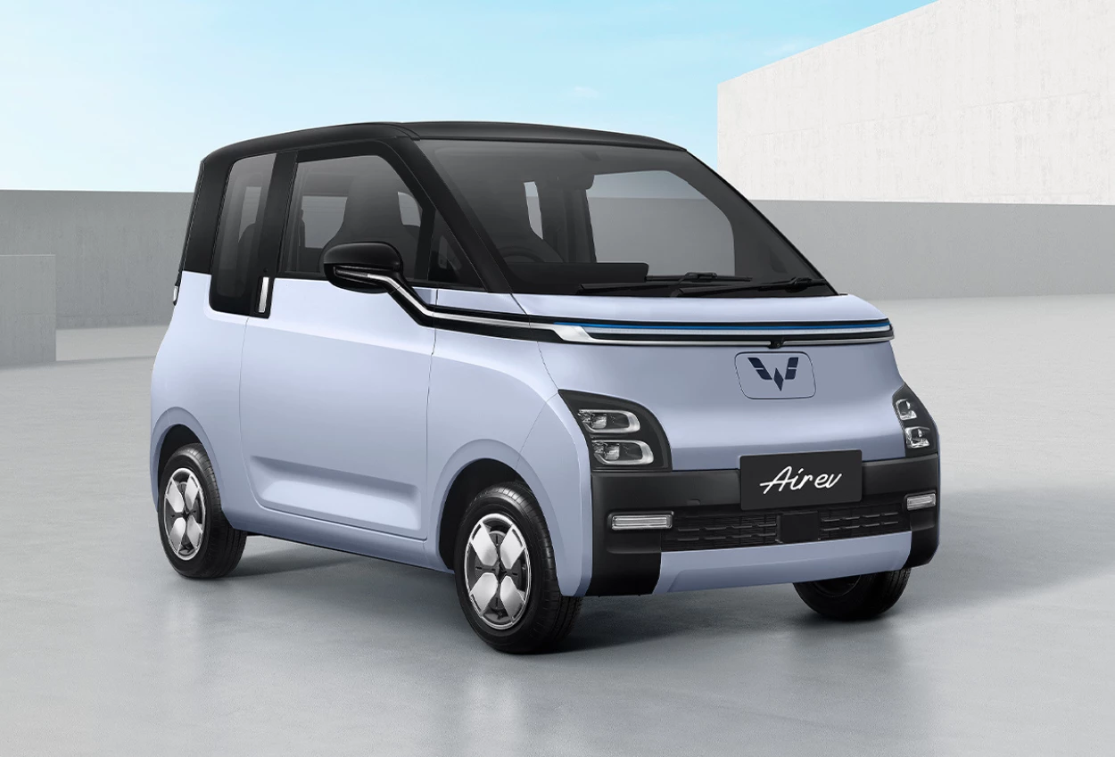 Wuling Daftarkan Nama Aira Ev di Indonesia, Benarkah Penerus Air EV 4 Pintu