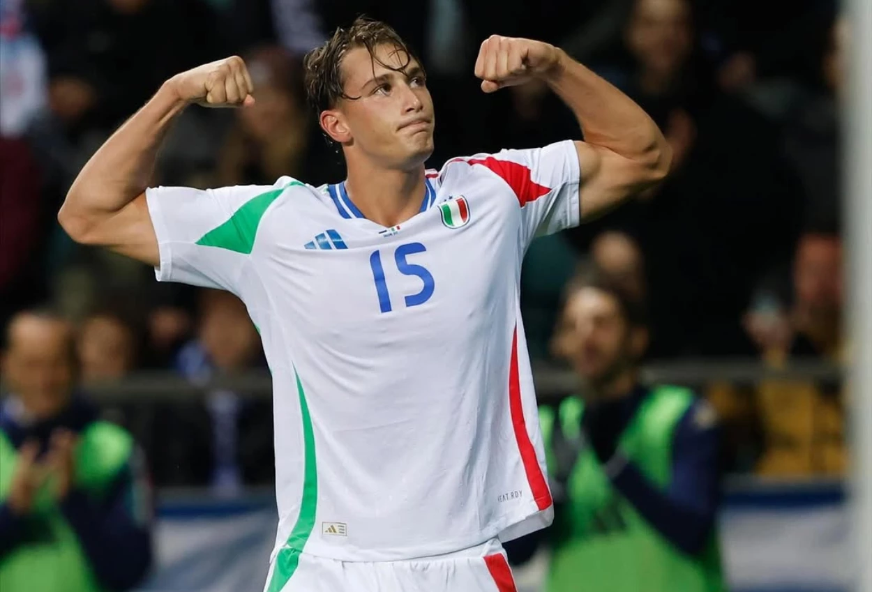Yunani vs Italia 0 1 Gol Esposito Bawa Italia Menang
