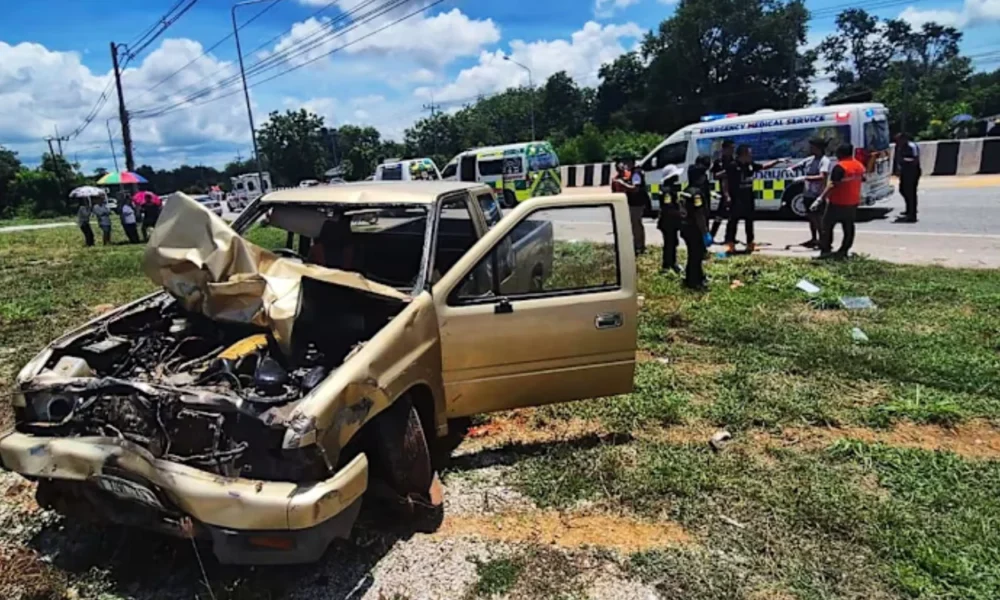 10 Biksu Tewas Ditabrak Mobil Pick Up di Thailand, Sopir Berusia 11 Tahun