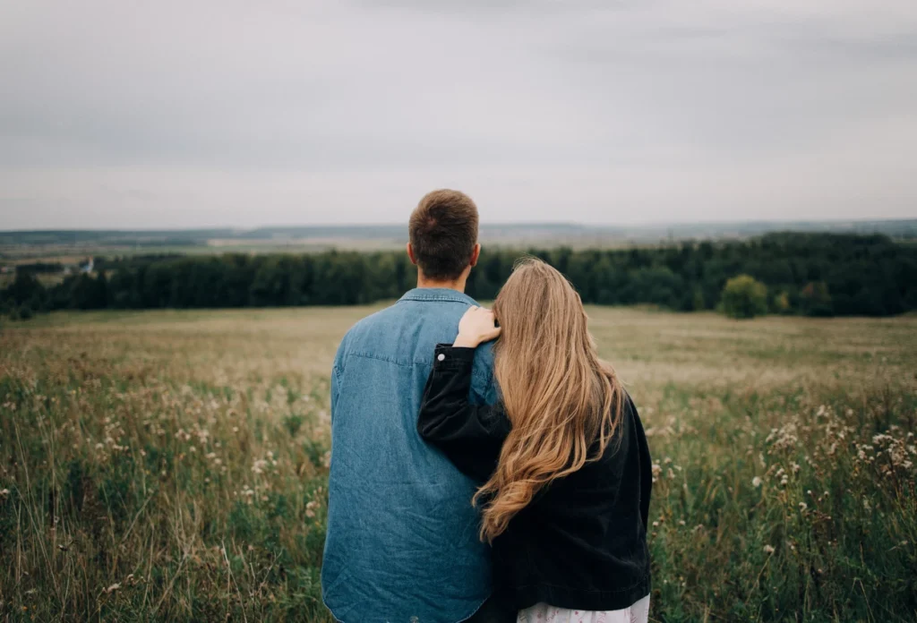 7 Cara Mengatasi Rindu LDR Agar Hubungan Tetap Romantis (6)