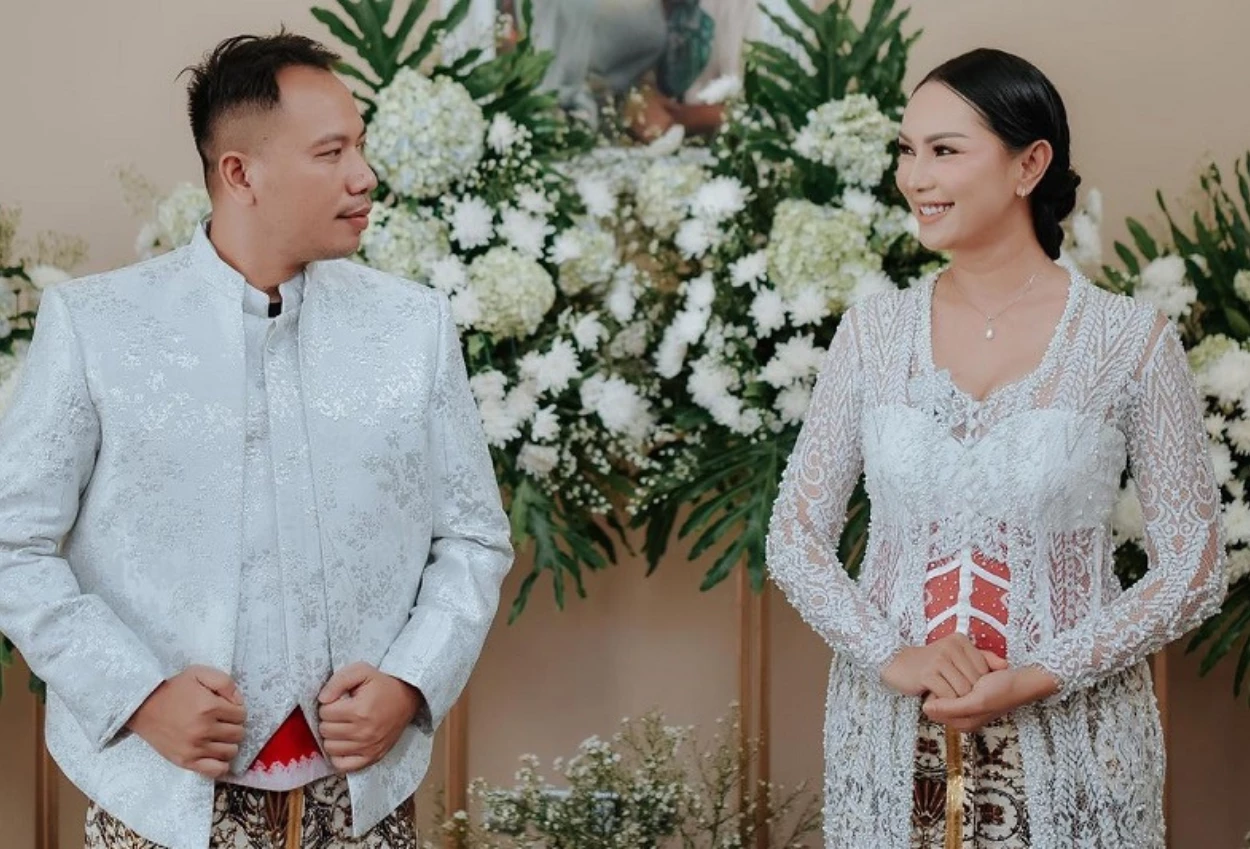 Bantah Pernah Menikah 24 Kali, Ini Deretan Mantan Istri Vicky Prasetyo