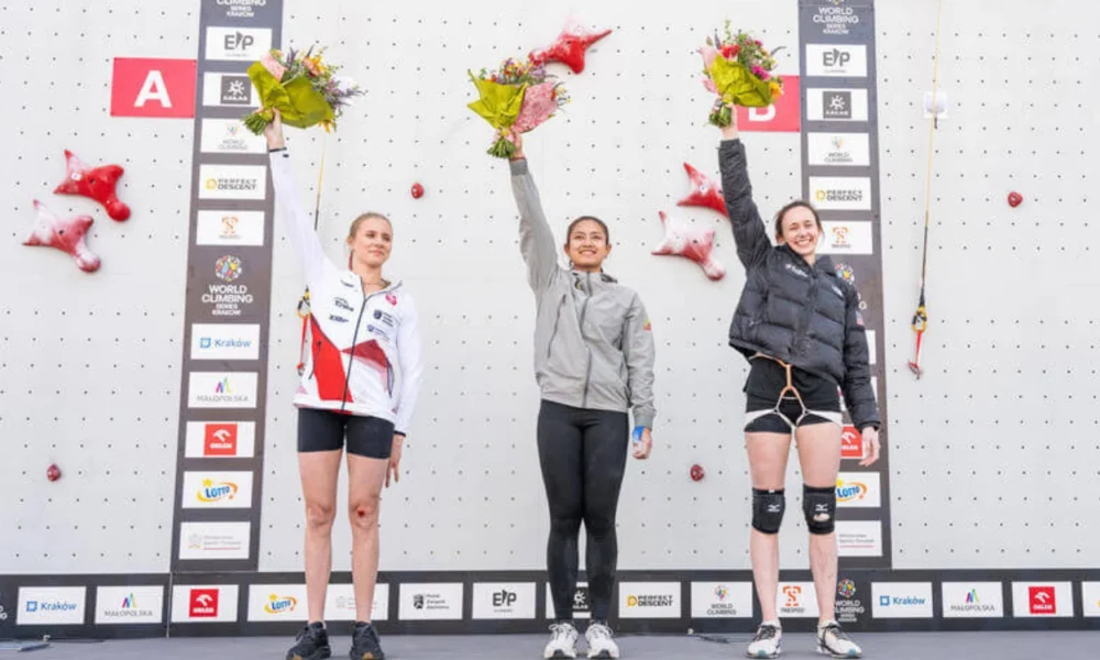 Desak Made Boyong Emas untuk Indonesia di World Climbing Series Krakow