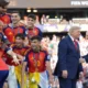 Donald Trump Ikut Bergabung di Atas Panggung saat Perayaan Trofi Piala Dunia Spanyol