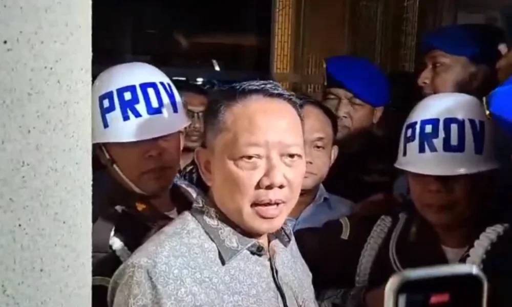 Eks Jampidsus Febrie Adriansyah Resmi Ditahan di Rutan KPK