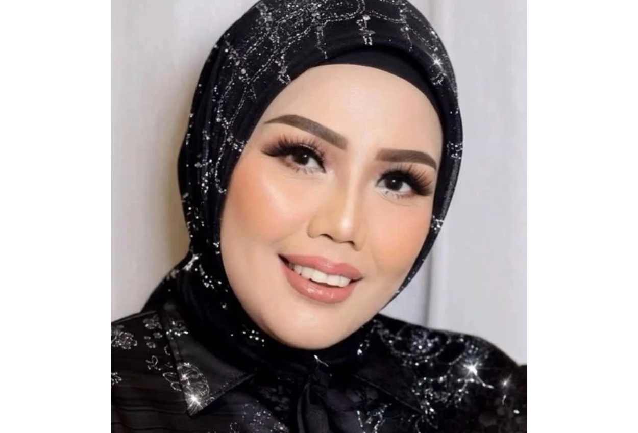 Elly Sugigi Blak blakan Akui hanya Mau Jalin Hubungan dengan Pria Ganteng Perbaiki Keturunan