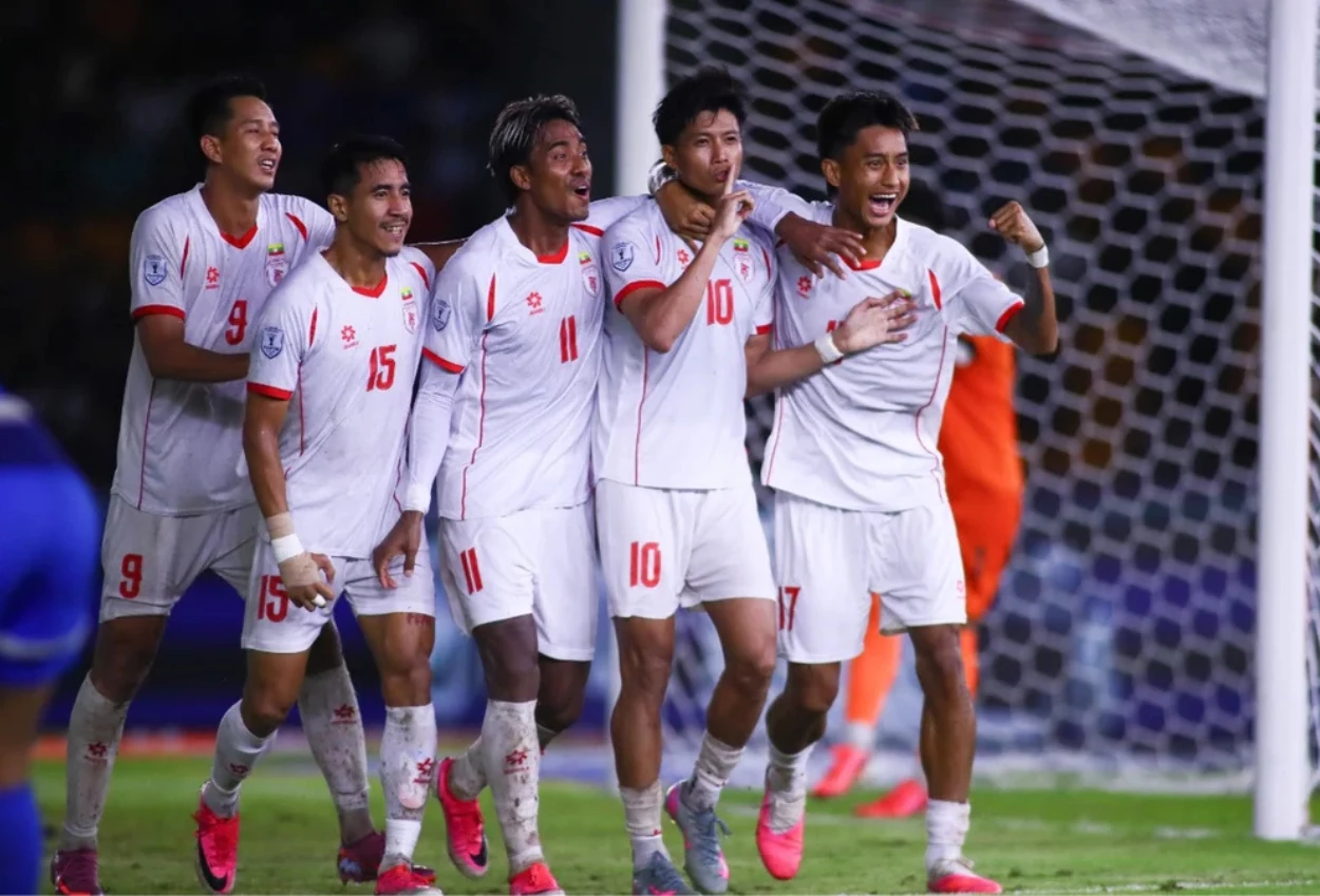 Filipina vs Myanmar 1 4 Myanmar Pesta Gol di Kandang Lawan