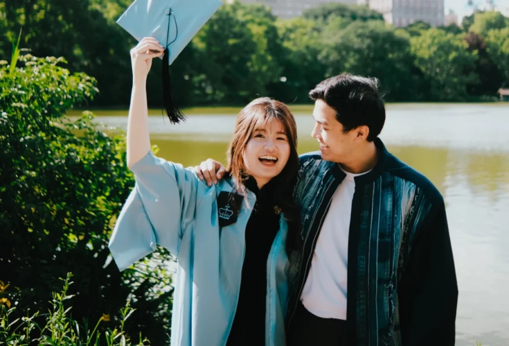 Go Public, Jerome Polin Unggah Momen Manis Dampingi Pacar Wisuda (2)