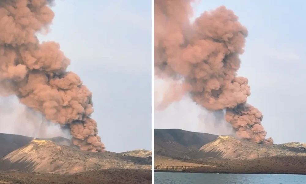 Gunung Anak Krakatau Berstatus Siaga, Nelayan Diimbau Waspada