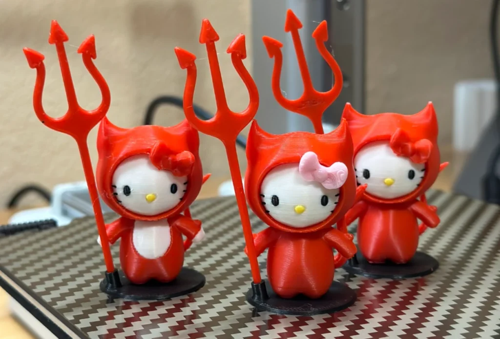 Hello Kitty adalah Simbol Pemujaan Iblis