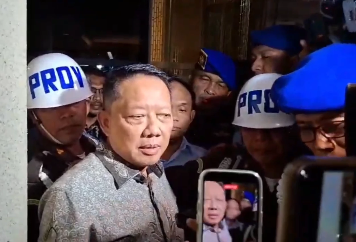Kenapa Febrie Adriansyah Tak Pakai Rompi Tahanan usai jadi Tersangka Ini Jawaban Kejagung