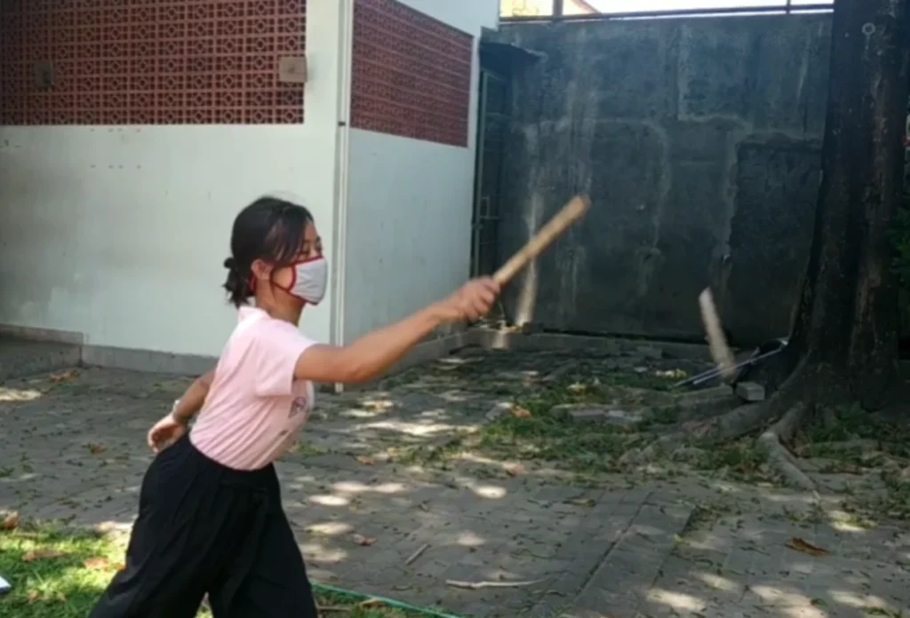 Manfaat dan nilai nilai dalam permainan Buta Lele