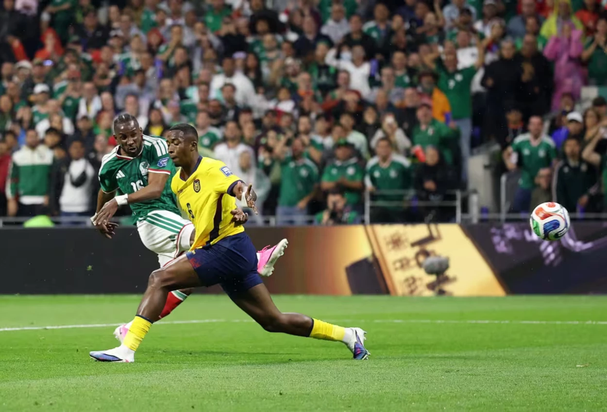 Meksiko vs Ekuador 2 0 El Tri Melaju ke 16 Besar