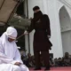 Mesum saat Live TikTok, Sepasang Kekasih Dihukum Cambuk di Aceh