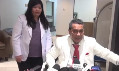 Pakai Kursi Roda, Hotman Paris Umumkan Dirinya Mundur dari Pengacara Febrie Adriansyah