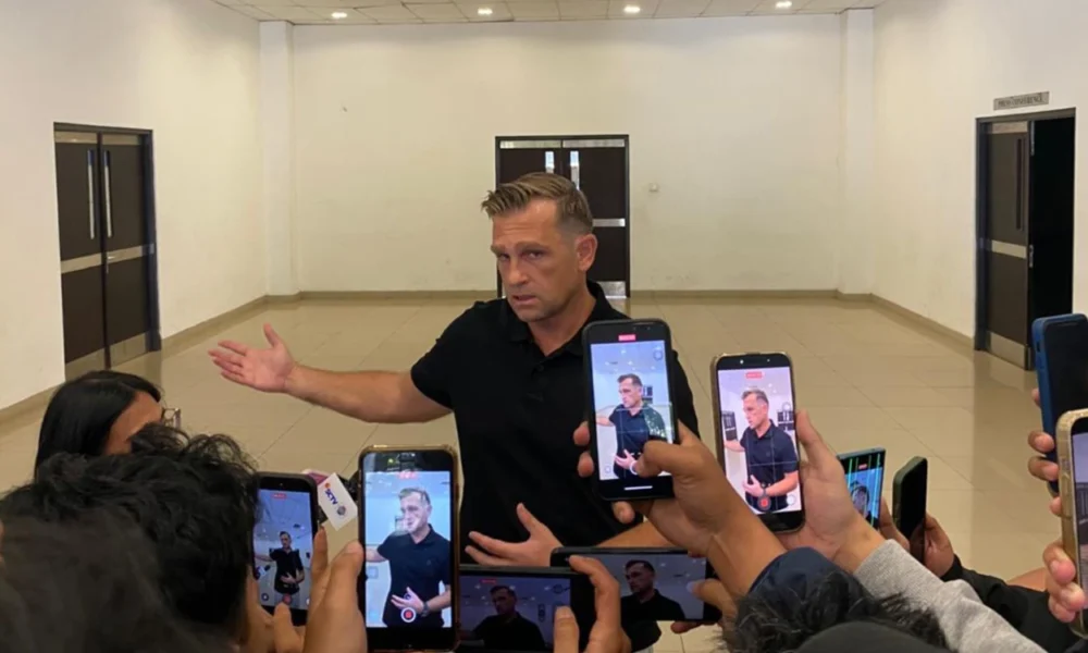 Pelatih Persib Kami Tak Memiliki Ekspektasi Apa pun di Piala Presiden